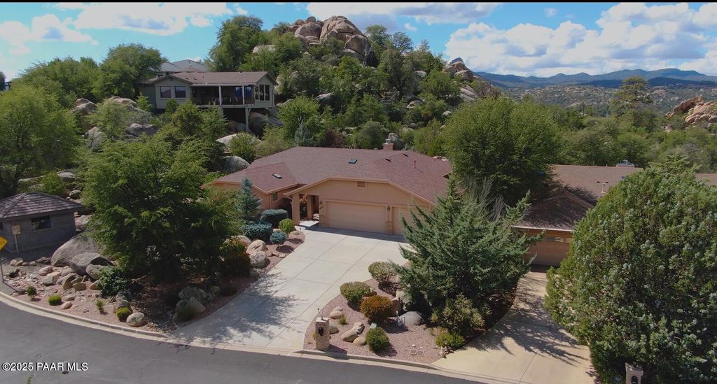 Photo of 1648 Morning Stone Drive, Prescott, AZ 86305 (MLS # 1076810)