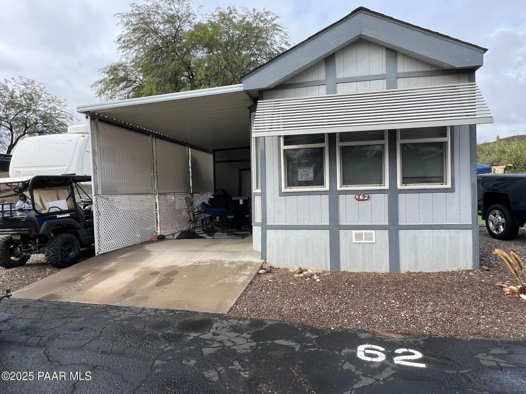 Photo of 33900 S Old Black Canyon Hwy Hwy, Black Canyon City, AZ 85324 (MLS # 1077985)