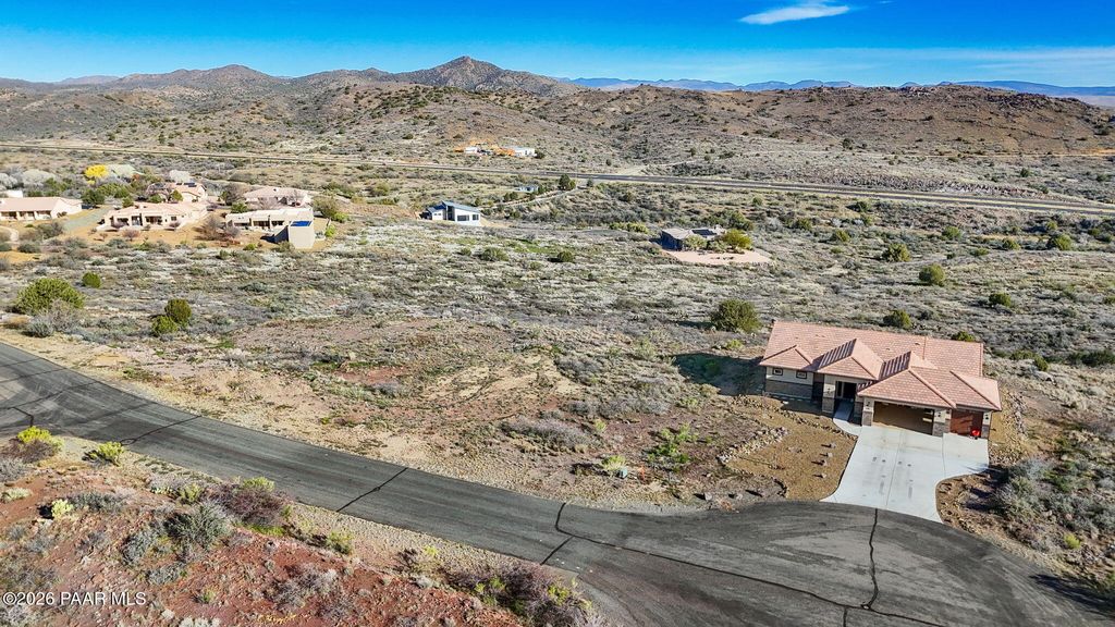 Photo of 12391 S Caballo Ter, Mayer, AZ 86333 (MLS # 1078925)