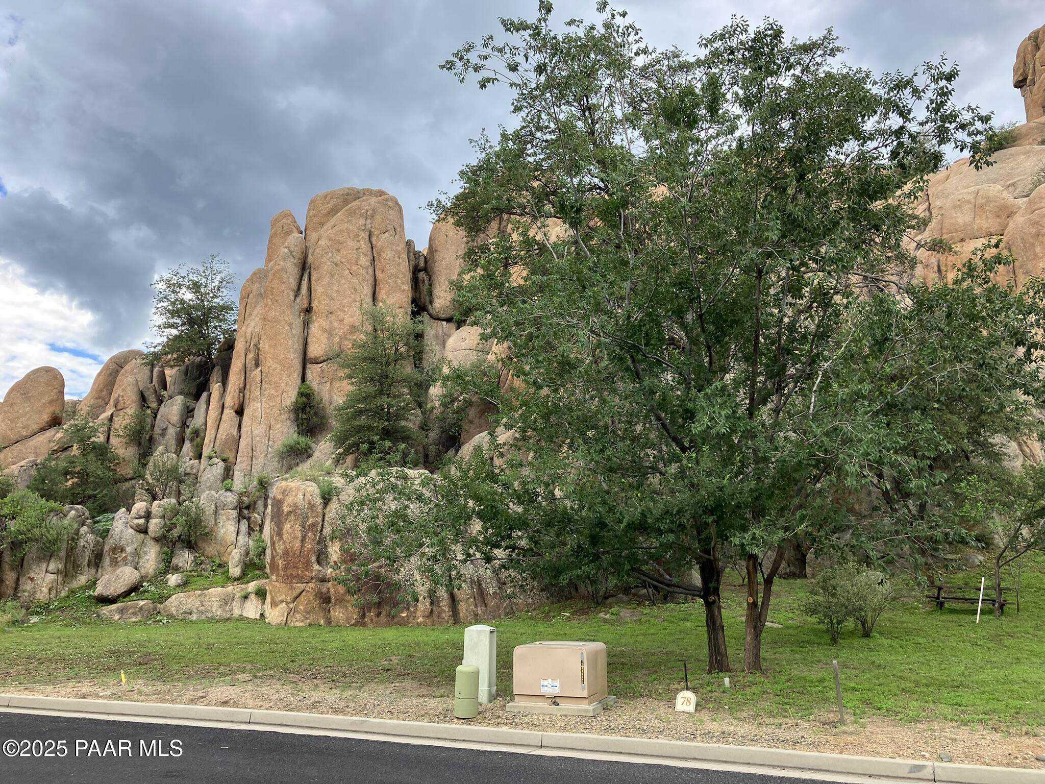 4422 N Twisted Trail