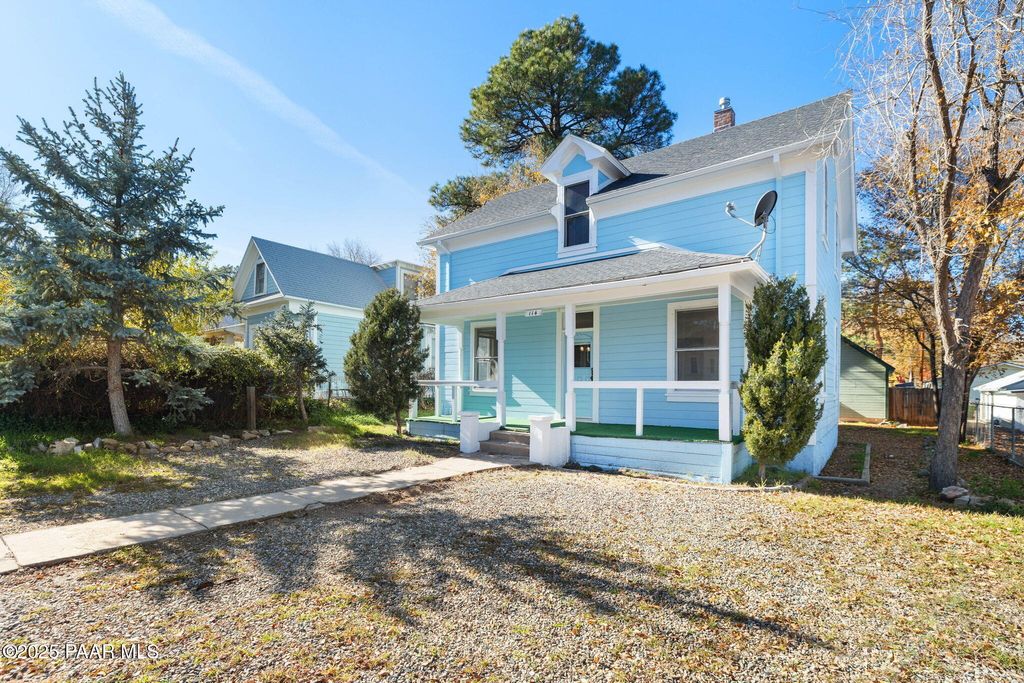 Photo of 114 N Willow Street, Prescott, AZ 86305 (MLS # 1078272)