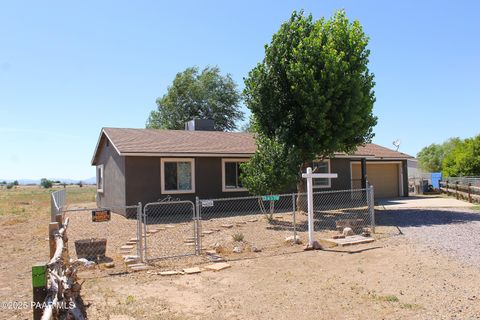 24370 N Diamond Head Avenue Paulden AZ 86334