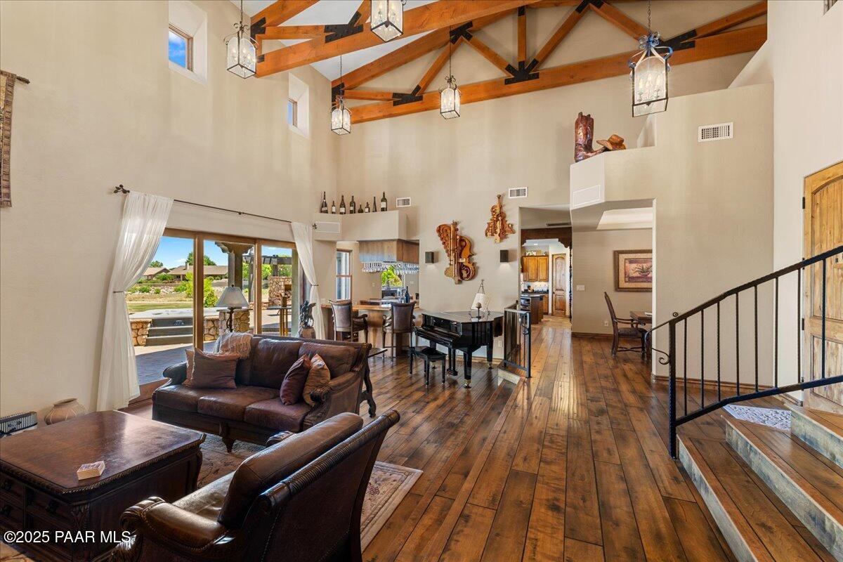 5691 Hole In One Drive