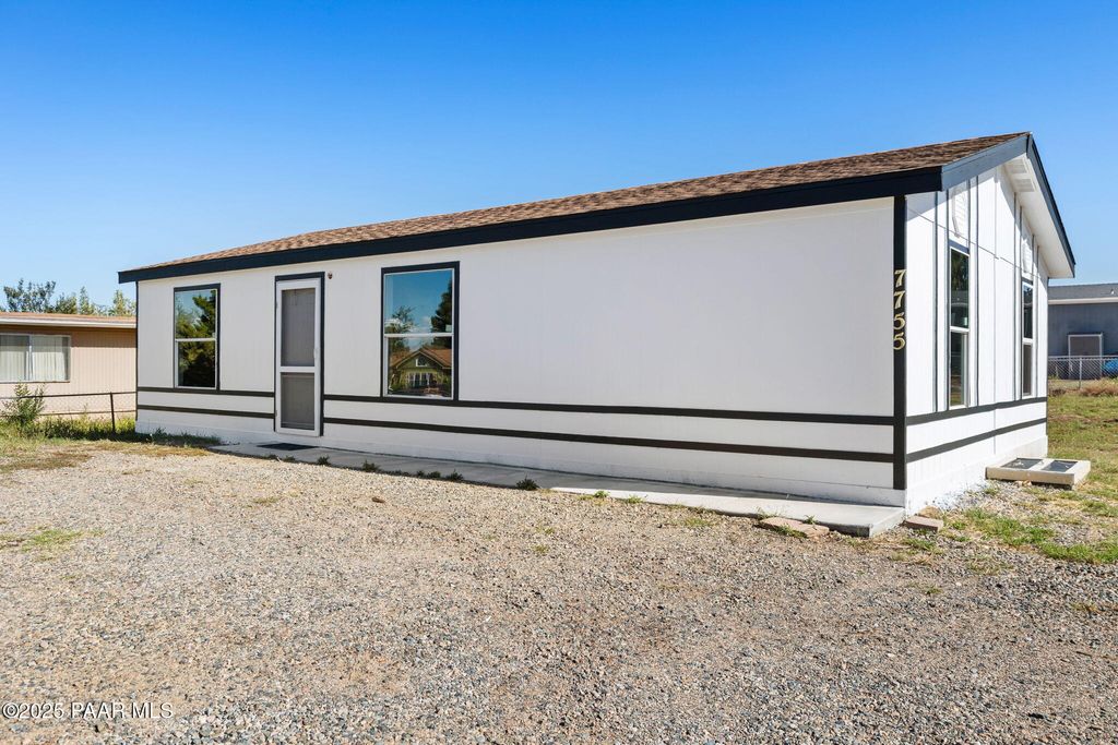 Photo of 7755 E Broken Wagon Way, Prescott Valley, AZ 86314 (MLS # 1076753)
