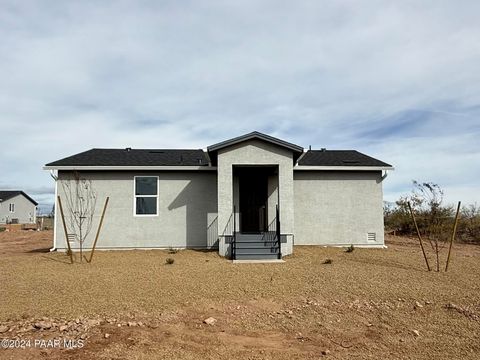 A home in Mayer