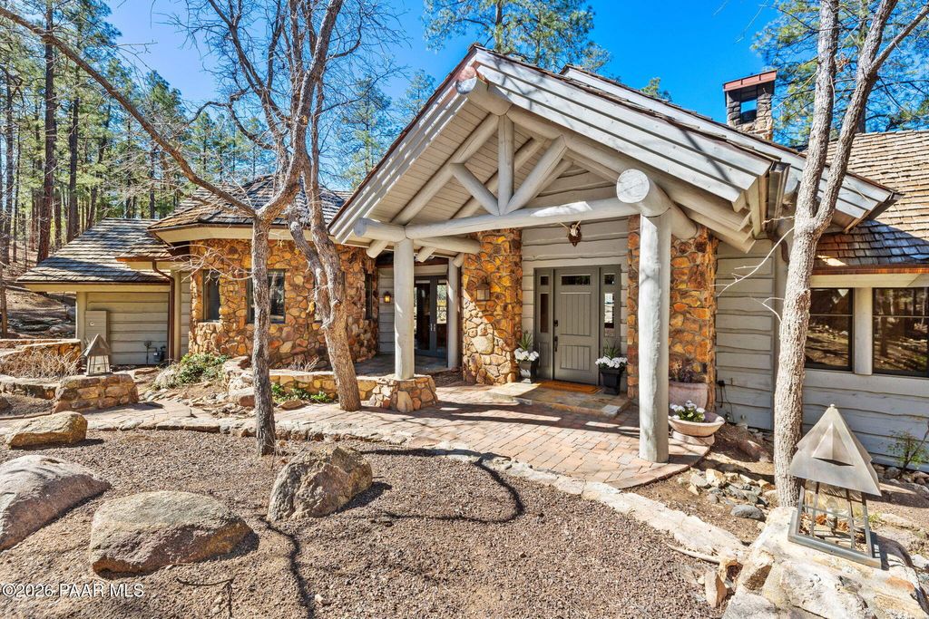 Photo of 1410 S High Valley Ranch Road, Prescott, AZ 86303 (MLS # 1080203)