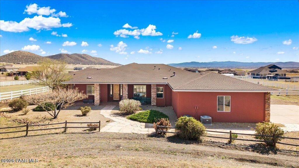 Photo of 10687 E Claire Ridge Circle, Prescott Valley, AZ 86315 (MLS # 1080508)