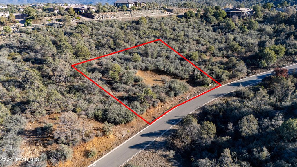 Photo of 513 Sleepyhollow Circle, Prescott, AZ 86303 (MLS # 1078052)