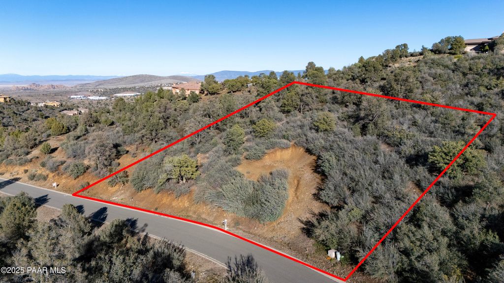 Photo of 513 Sleepyhollow Circle, Prescott, AZ 86303 (MLS # 1078052)