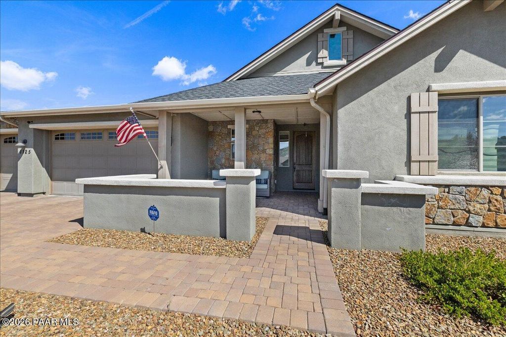 Photo of 1125 Sunrise Boulevard, Prescott, AZ 86301 (MLS # 1080840)