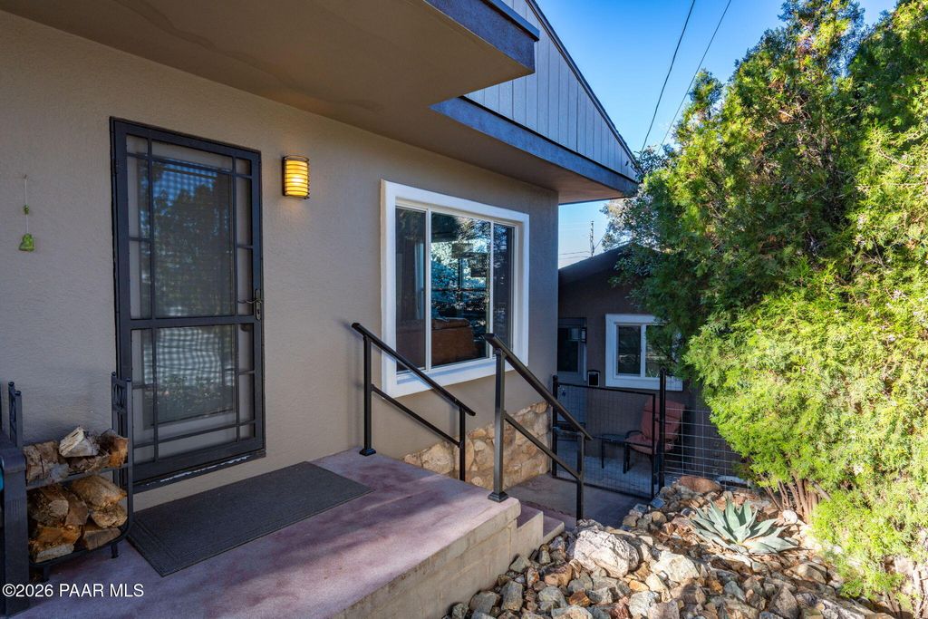 Photo of 2025 Willow Creek Road, Prescott, AZ 86301 (MLS # 1079374)