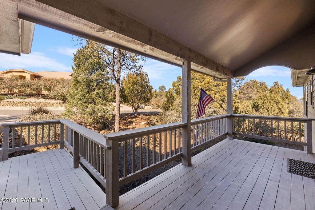 Photo of 117 N Equestrian Way, Prescott, AZ 86303 (MLS # 1082112)