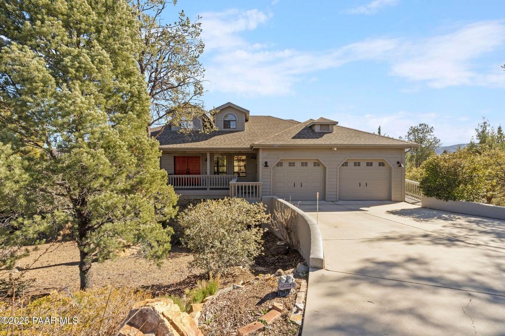 Photo of 117 N Equestrian Way, Prescott, AZ 86303 (MLS # 1082112)