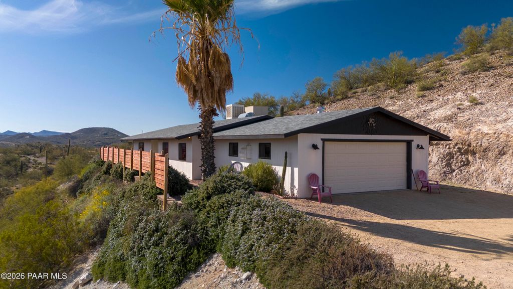 Photo of 52032 N 297th Avenue, Wickenburg, AZ 85390 (MLS # 1079465)