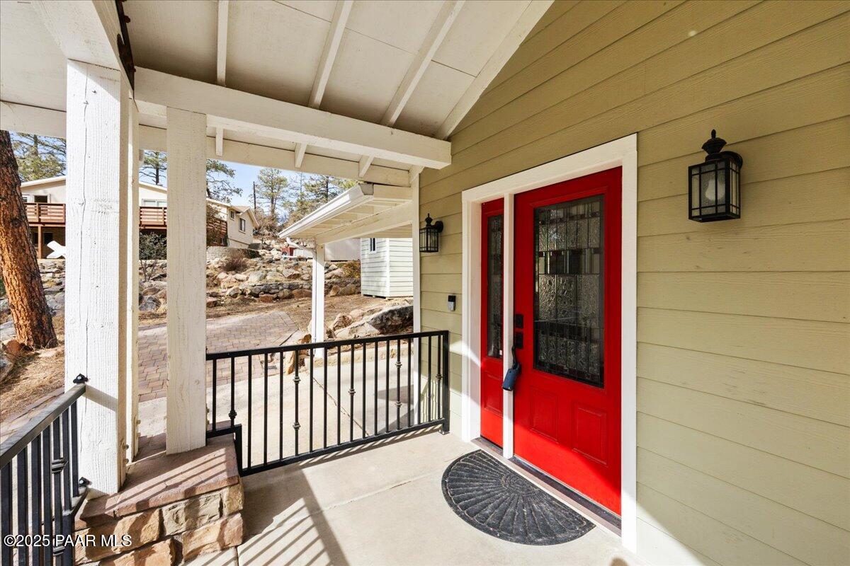 1028 Canyon Drive