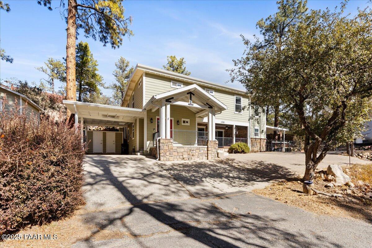 1028 Canyon Drive