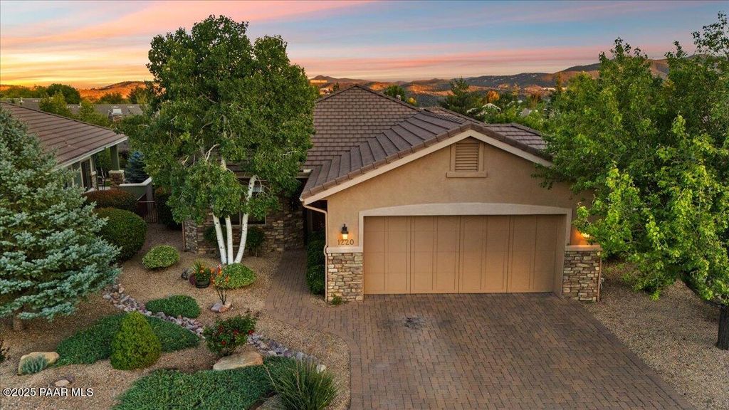 Photo of 1220 Pebble Springs Spgs, Prescott, AZ 86301 (MLS # 1076916)