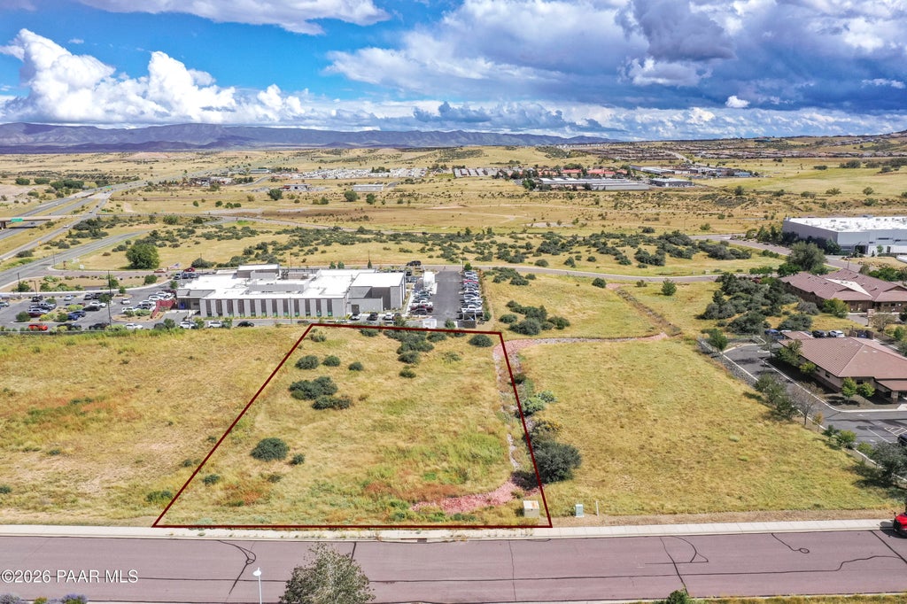 Photo of 5431 Distinction Way Way, Prescott, AZ 86301 (MLS # 1085386)