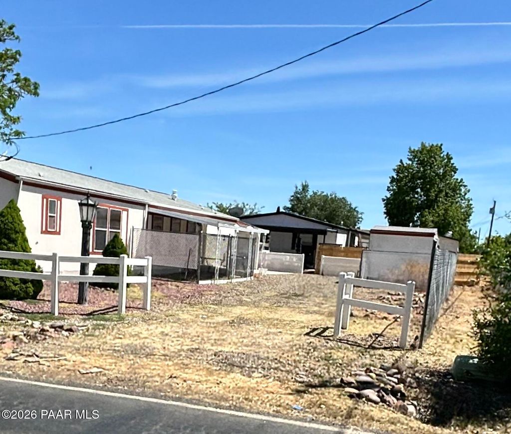 Photo of 4594 N Ranger Road, Prescott Valley, AZ 86314 (MLS # 1081475)