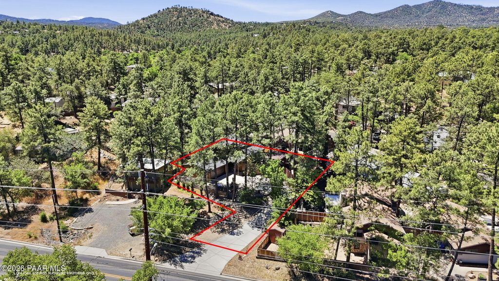 Photo of 535 Copper Basin Road, Prescott, AZ 86303 (MLS # 1082268)