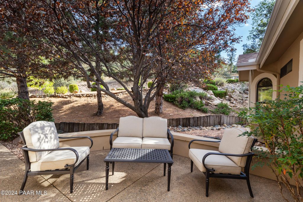 Photo of 2274 Mission Way, Prescott, AZ 86301 (MLS # 1076829)