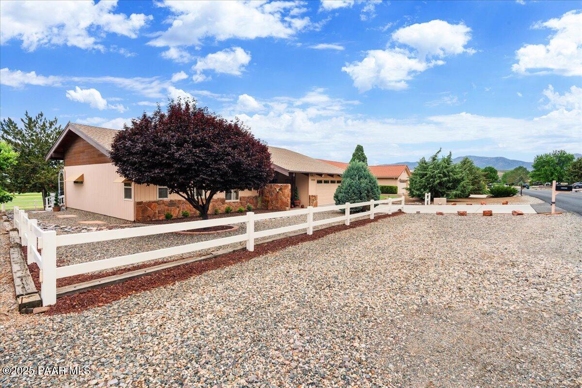 10875 E Manzanita Trail