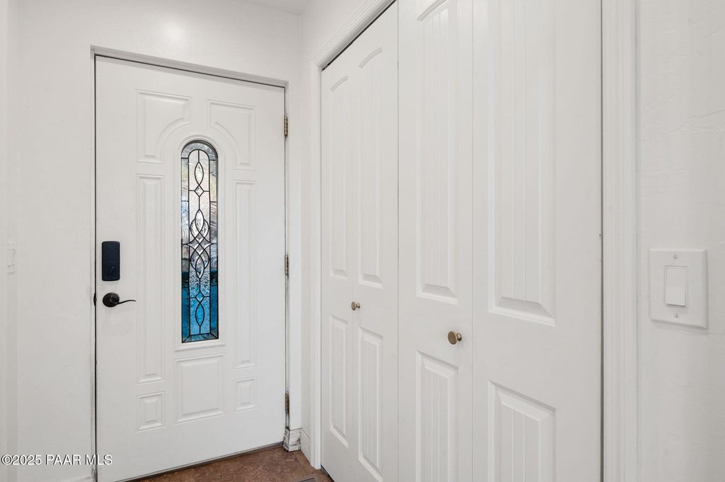 Photo of 9020 S Hassayampa Circle, Prescott, AZ 86303 (MLS # 1078067)