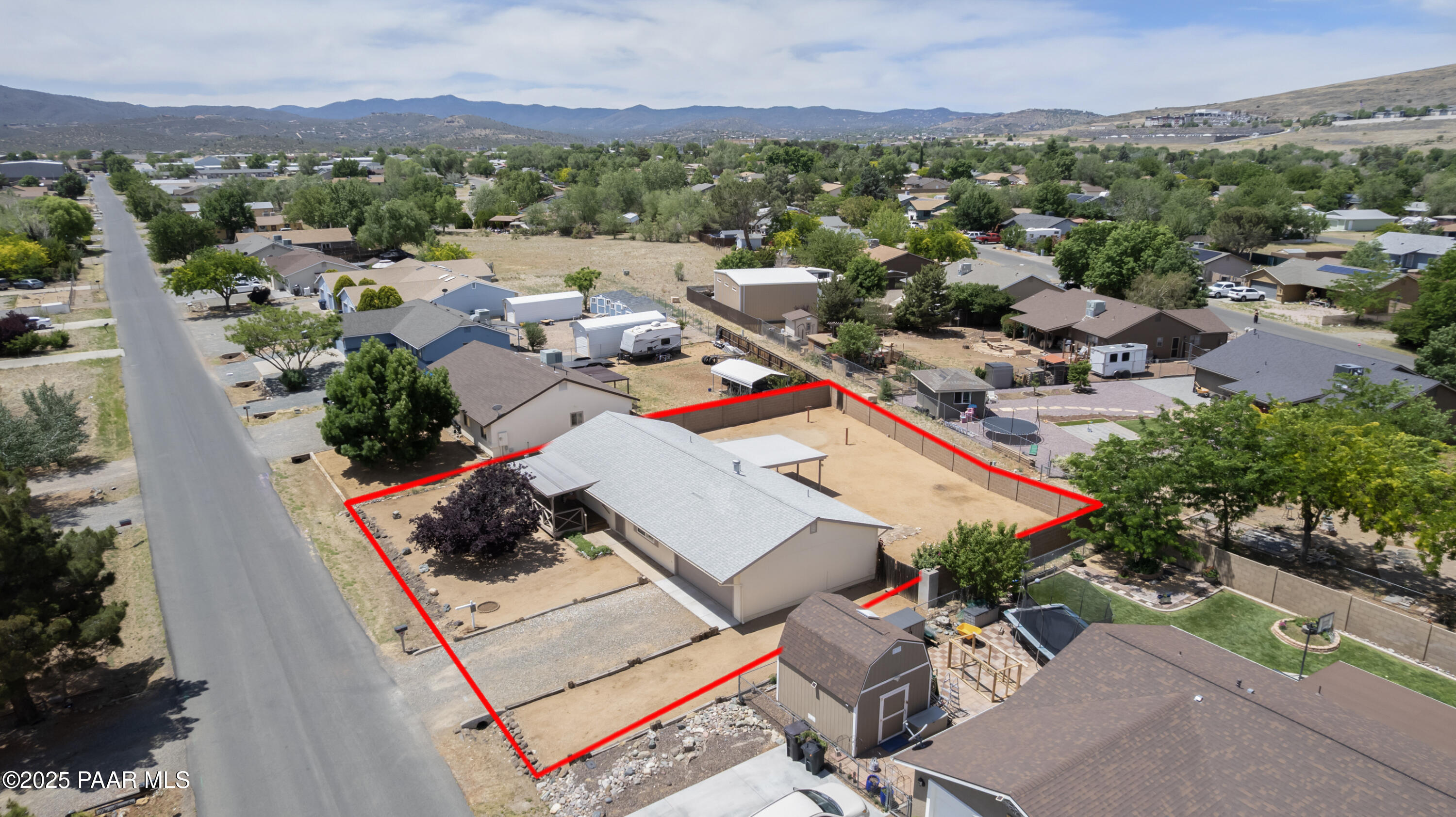 3098 N Starlight Drive