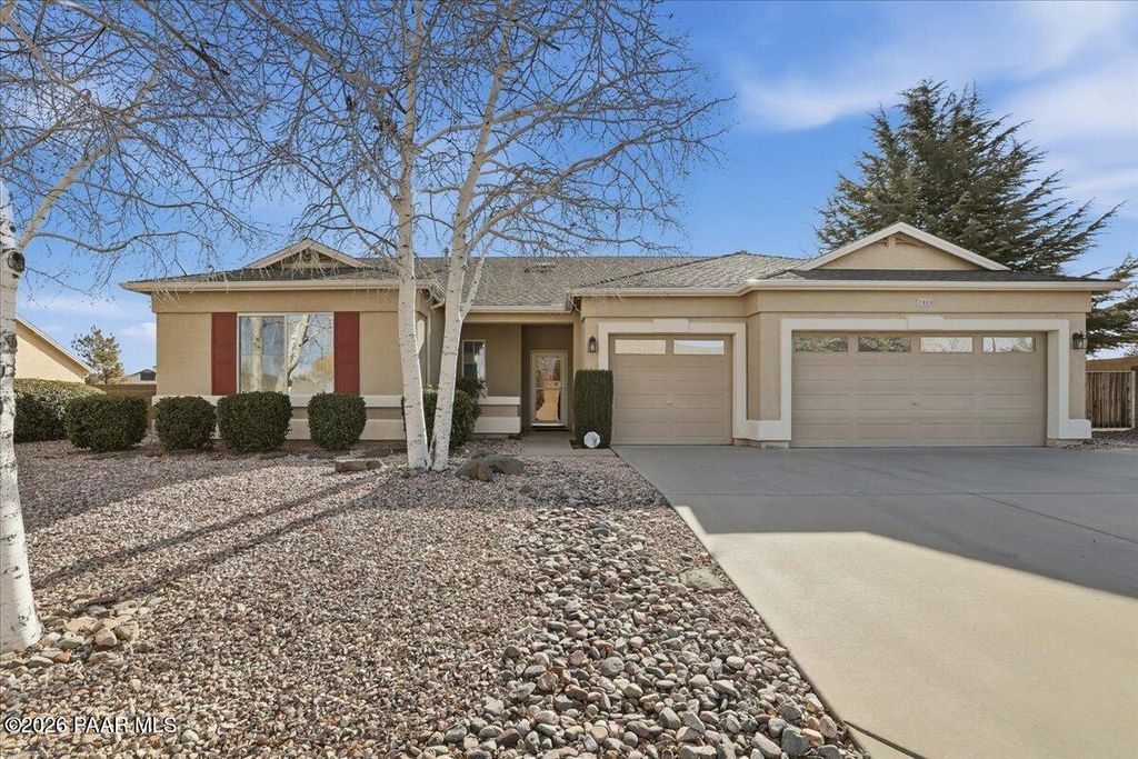 Photo of 7419 N Windy Walk Way, Prescott Valley, AZ 86315 (MLS # 1079310)