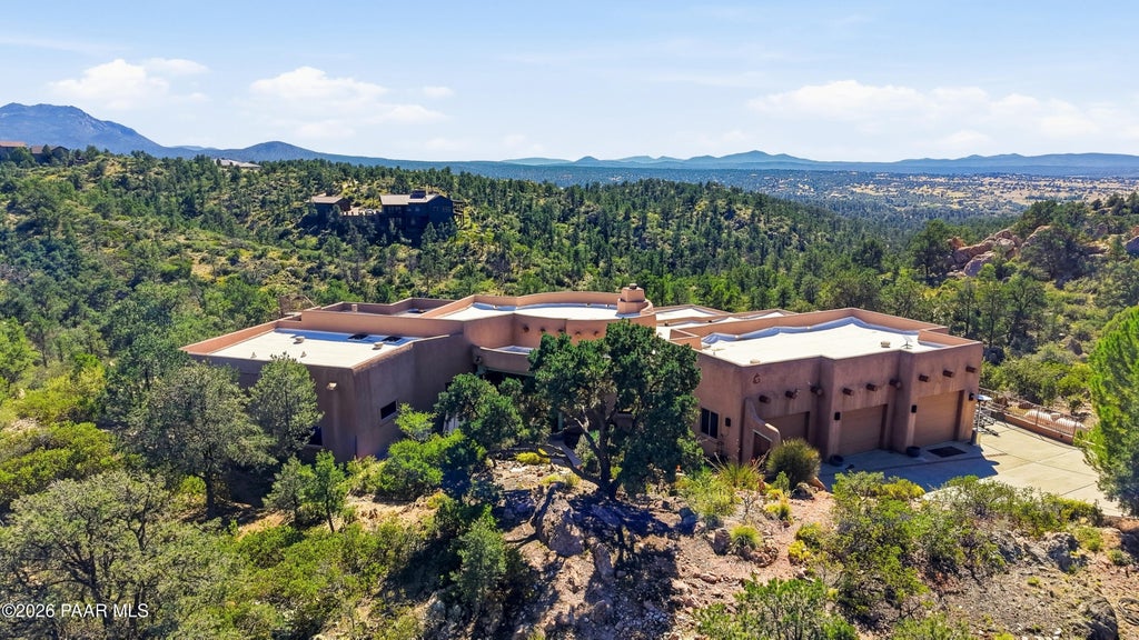 Photo of 6625 W Box Canyon Place, Prescott, AZ 86305 (MLS # 1085543)