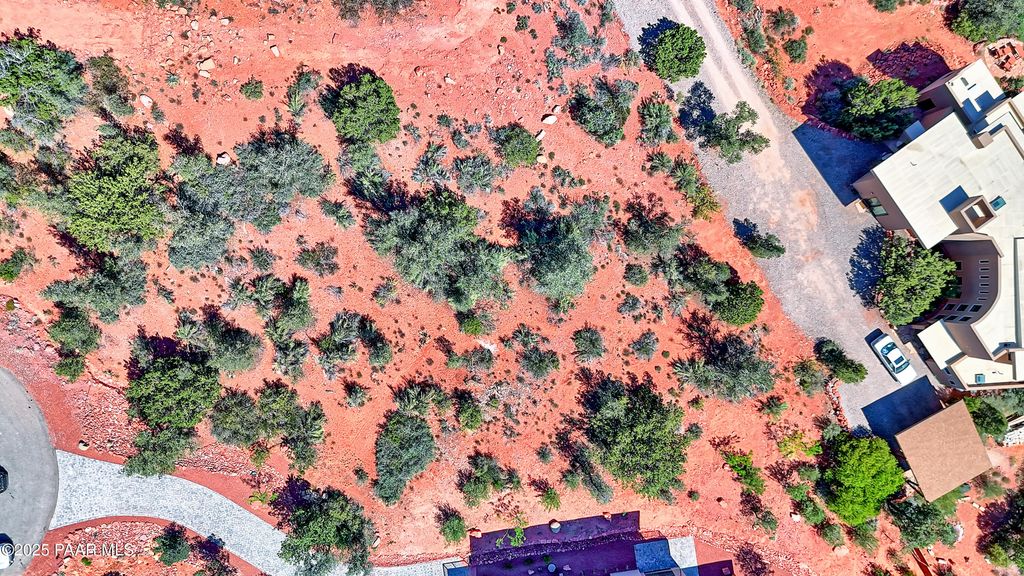 Photo of 58 Peak Point Court, Sedona, AZ 86336 (MLS # 1076826)