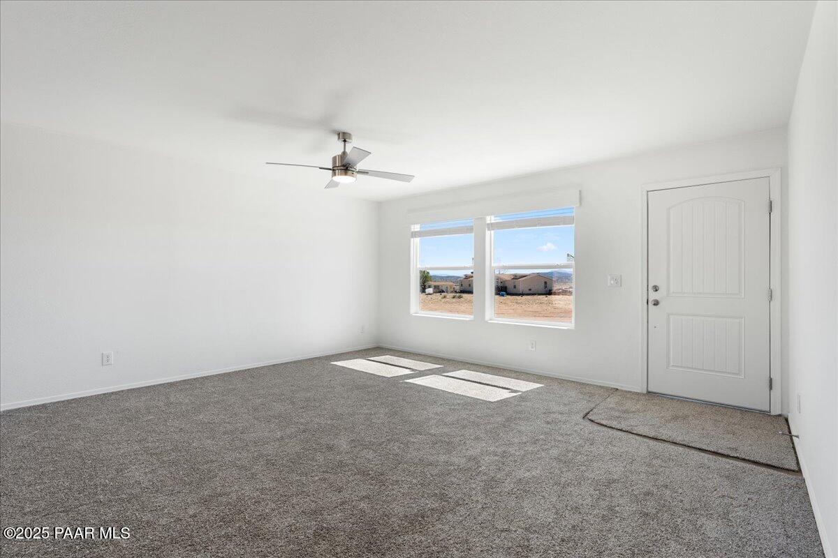 2220 W Monte Vista