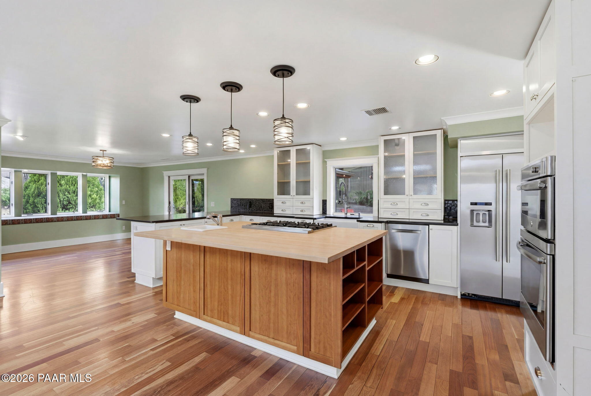 1876 N Peaceful Mesa Drive