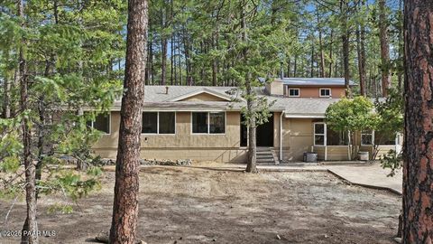 Photo of 4491 S Spur Lane, Prescott, AZ 86303 (MLS # 1078430)