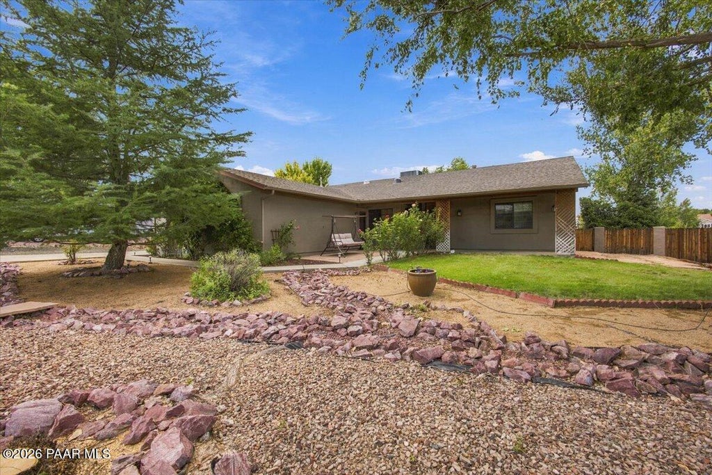Photo of 2330 W Gambels Ridge Drive, Chino Valley, AZ 86323 (MLS # 1085347)