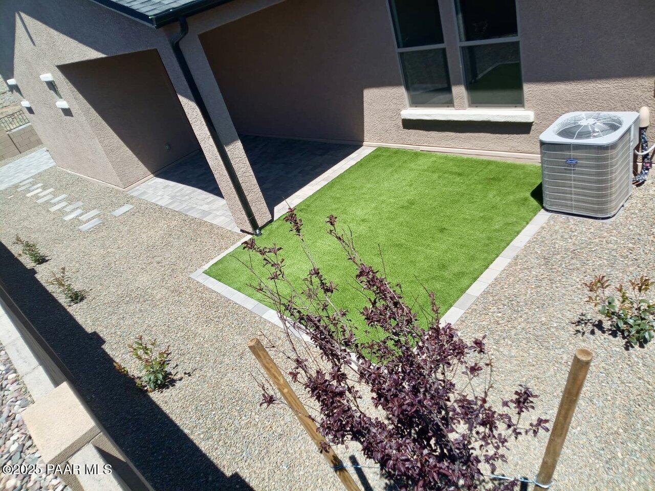 5242 Iron Vine Trail
