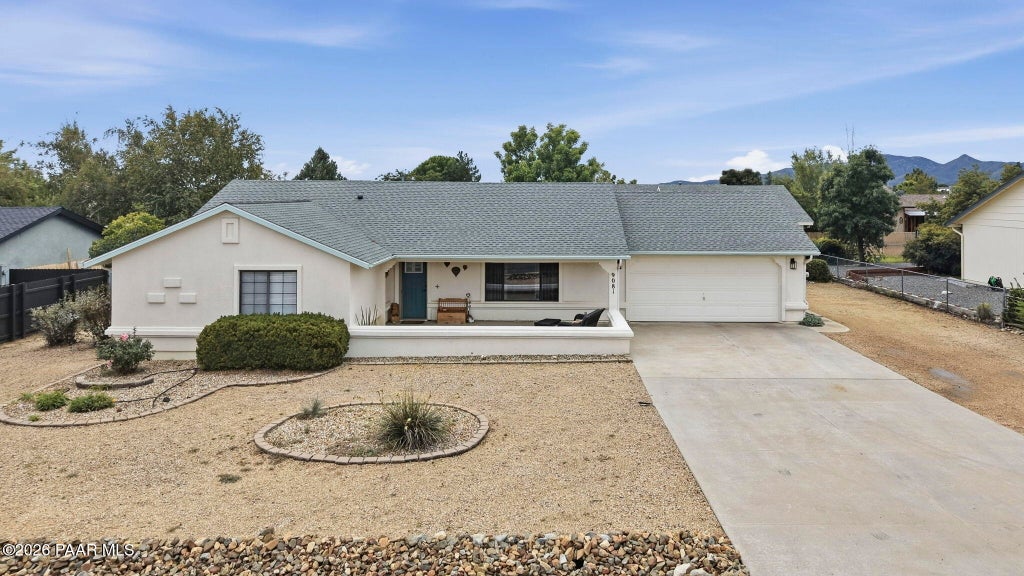 Photo of 9081 E Bighorn Drive, Prescott Valley, AZ 86314 (MLS # 1085578)