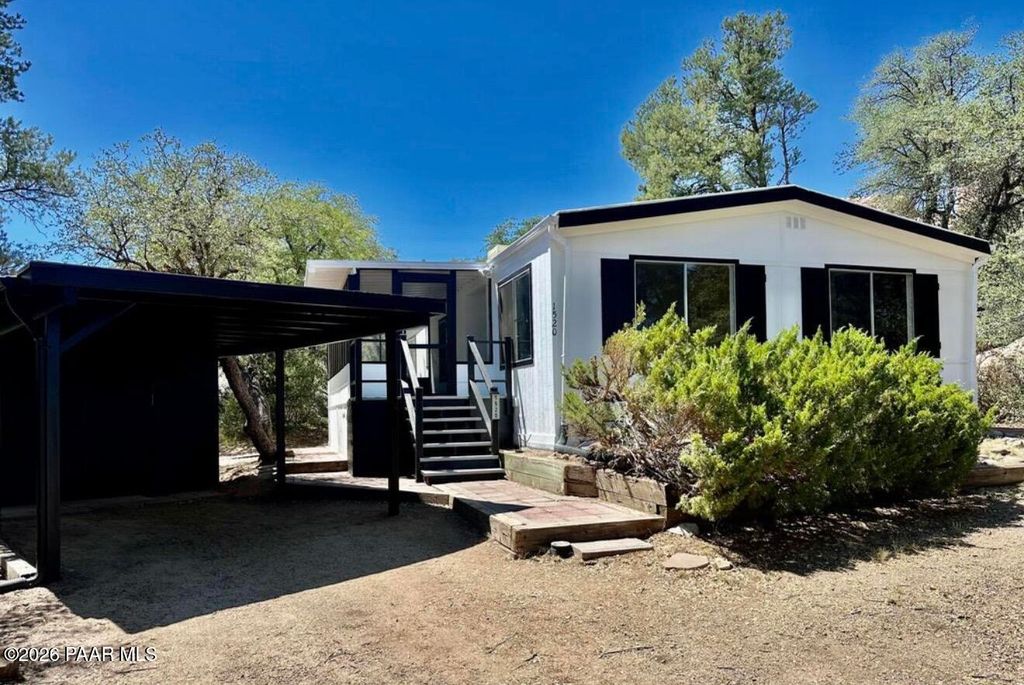 Photo of 1520 Private Road, Prescott, AZ 86301 (MLS # 1078585)