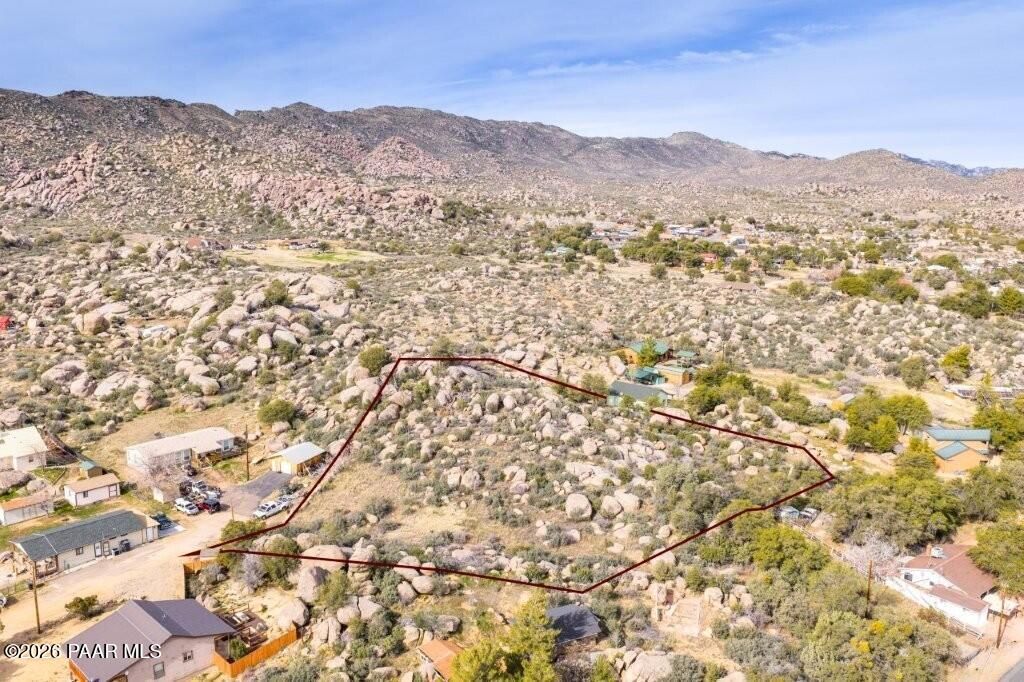 Photo of 23310 S Mountainaire Drive, Yarnell, AZ 85362 (MLS # 1078969)