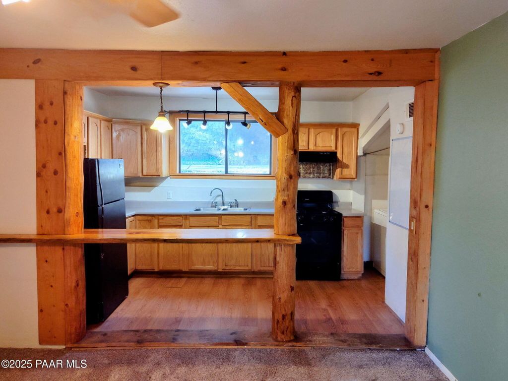 Photo of 1718 E Mountain View Avenue, Flagstaff, AZ 86004 (MLS # 1078376)