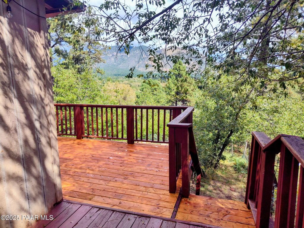 Photo of 1718 E Mountain View Avenue, Flagstaff, AZ 86004 (MLS # 1078376)