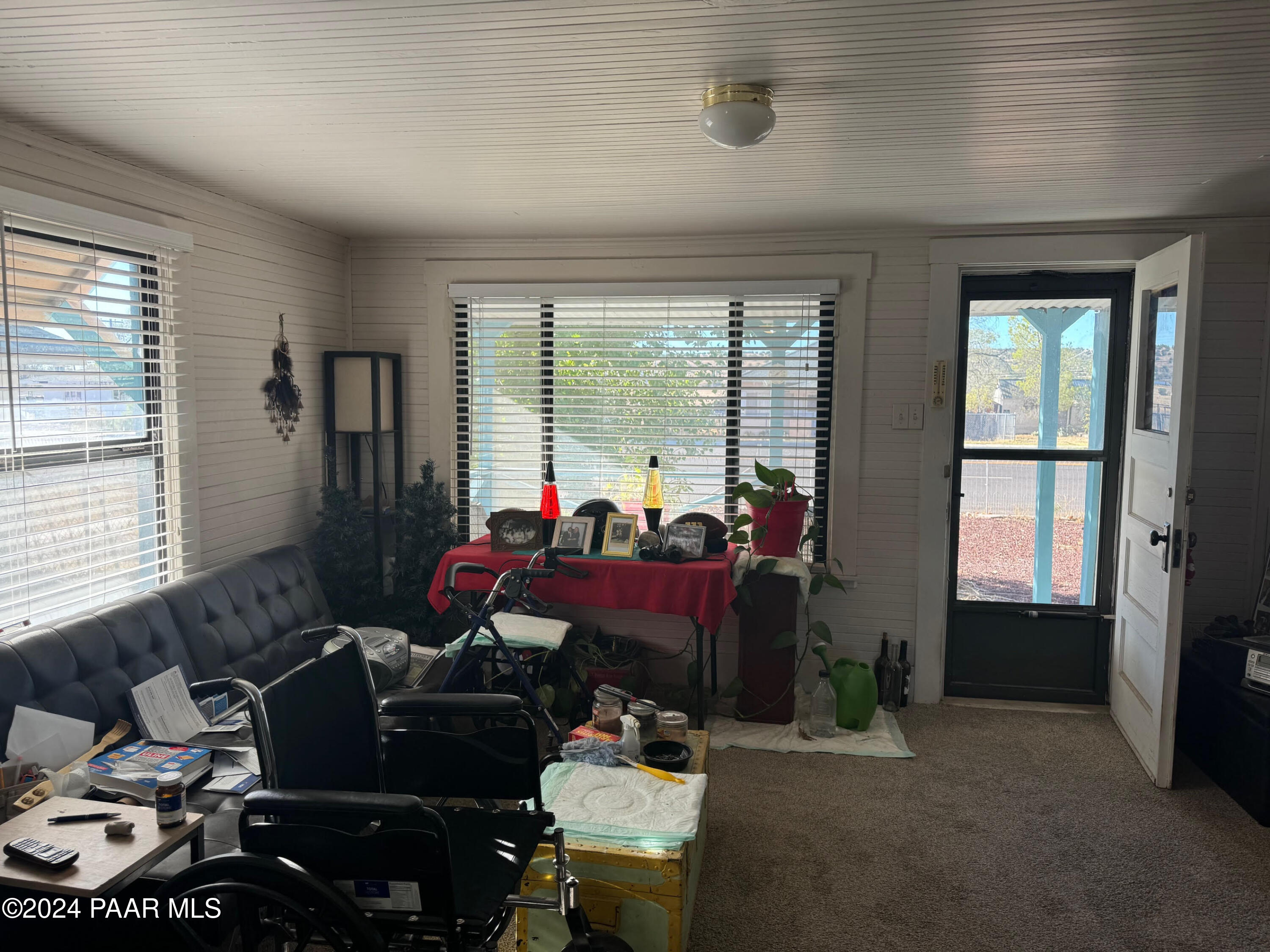 22660 W Old Highway 66