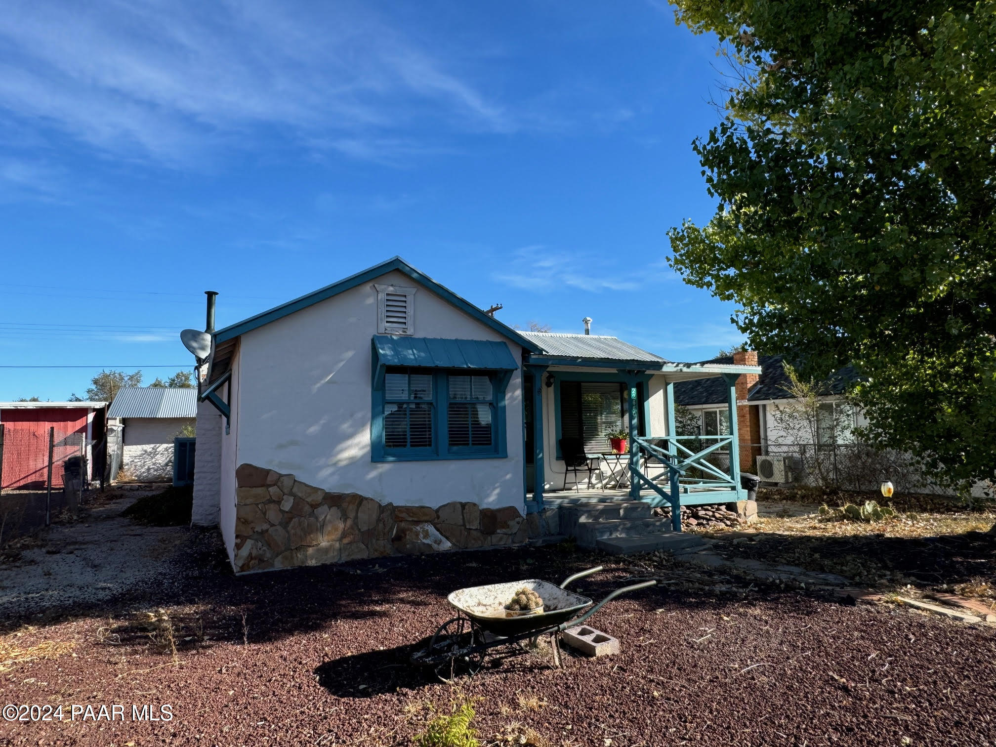 22660 W Old Highway 66