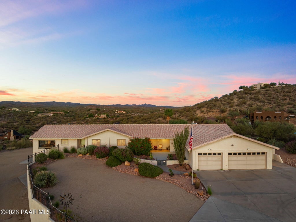 Photo of 51008 N 295th Avenue, Wickenburg, AZ 85390 (MLS # 1085583)