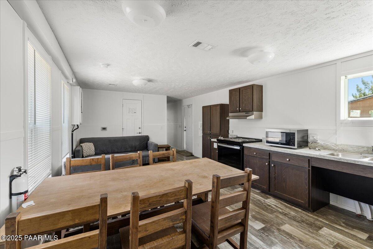 20872 E Park View Lane