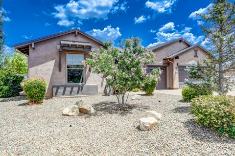 Single Family Residence in Chino Valley AZ 1526 Anne Marie Drive.jpg