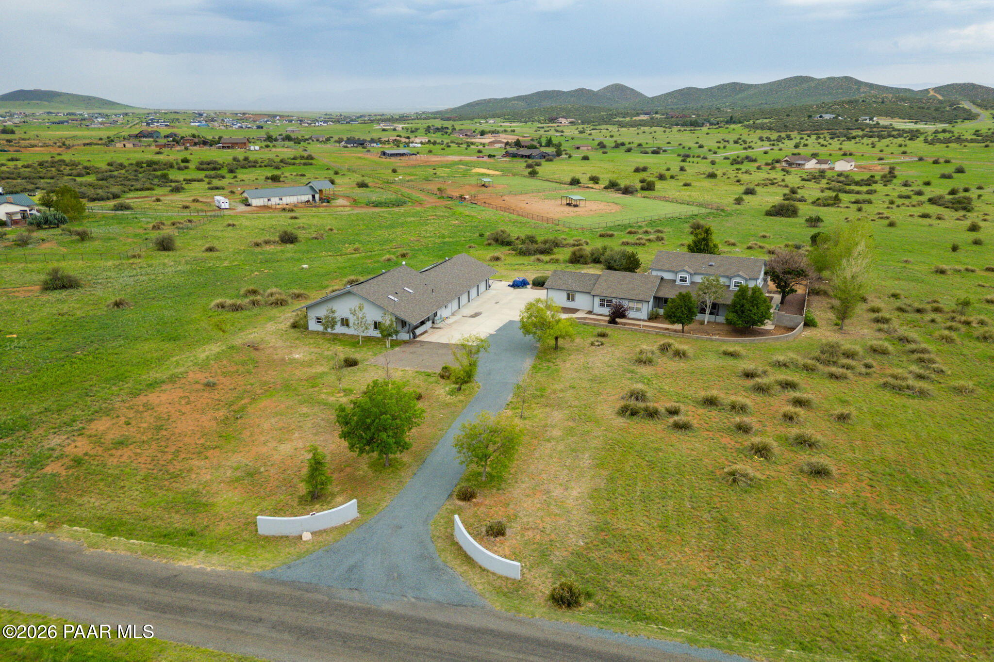 12305 E Triple T Lane