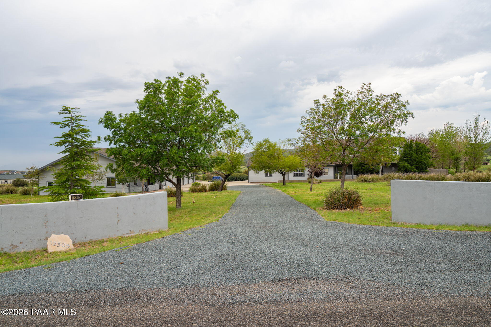 12305 E Triple T Lane
