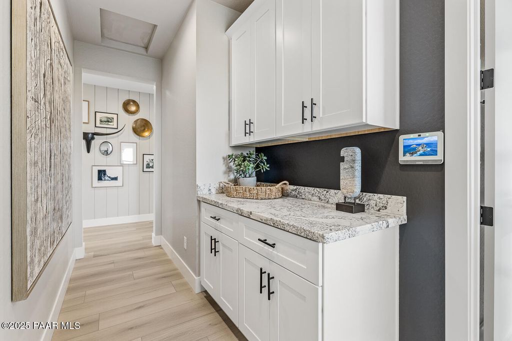 Photo of 6903 N Full Quiver Trail, Prescott Valley, AZ 86315 (MLS # 1078383)