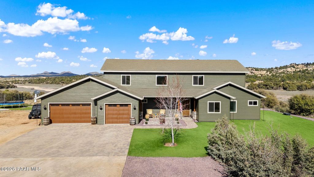 Photo of 7950 W Falling Leaf Lane, Prescott, AZ 86305 (MLS # 1080265)